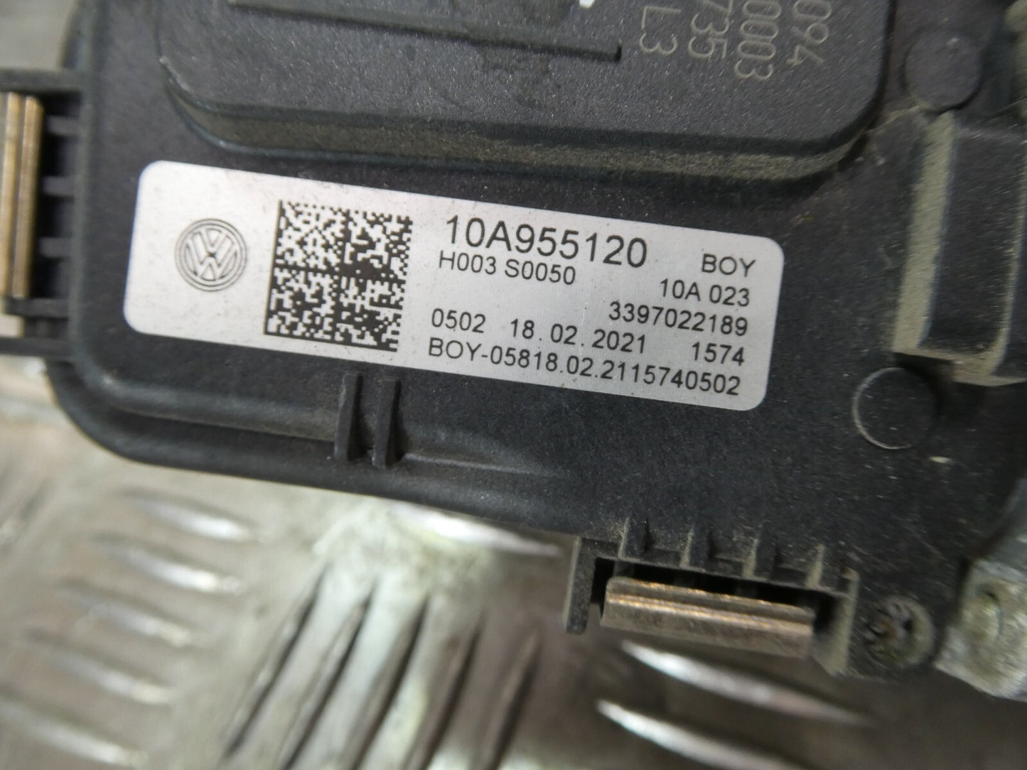 ID3 ID.3 Scheibenwischer gestänge mit Motor V R 10A955114 10A955120 ORIGINAL gebraucht - Volkswagen