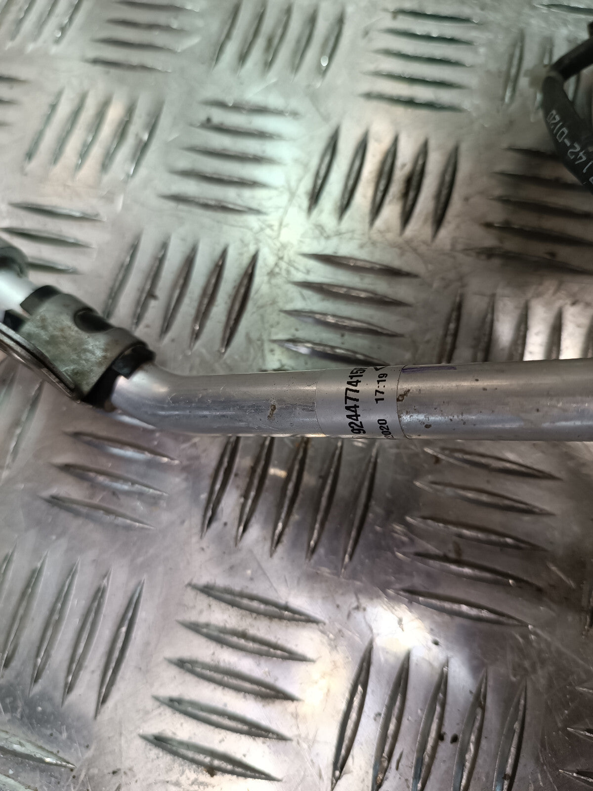 Renault Zoe 2022 Original Klimaleitung Klimaschlauch gebraucht - 924477415R