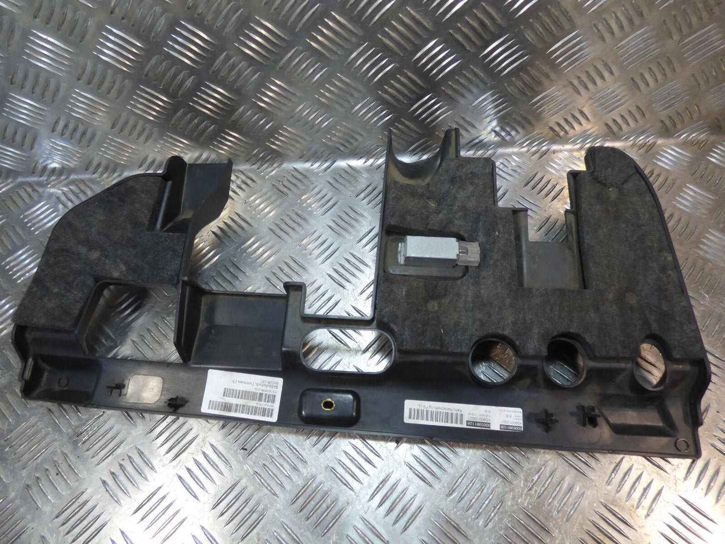 Porsche Cayenne 92A Armaturenbrett Fußraum Links 7P5815173B ORIGINAL gebraucht - Verkleidung