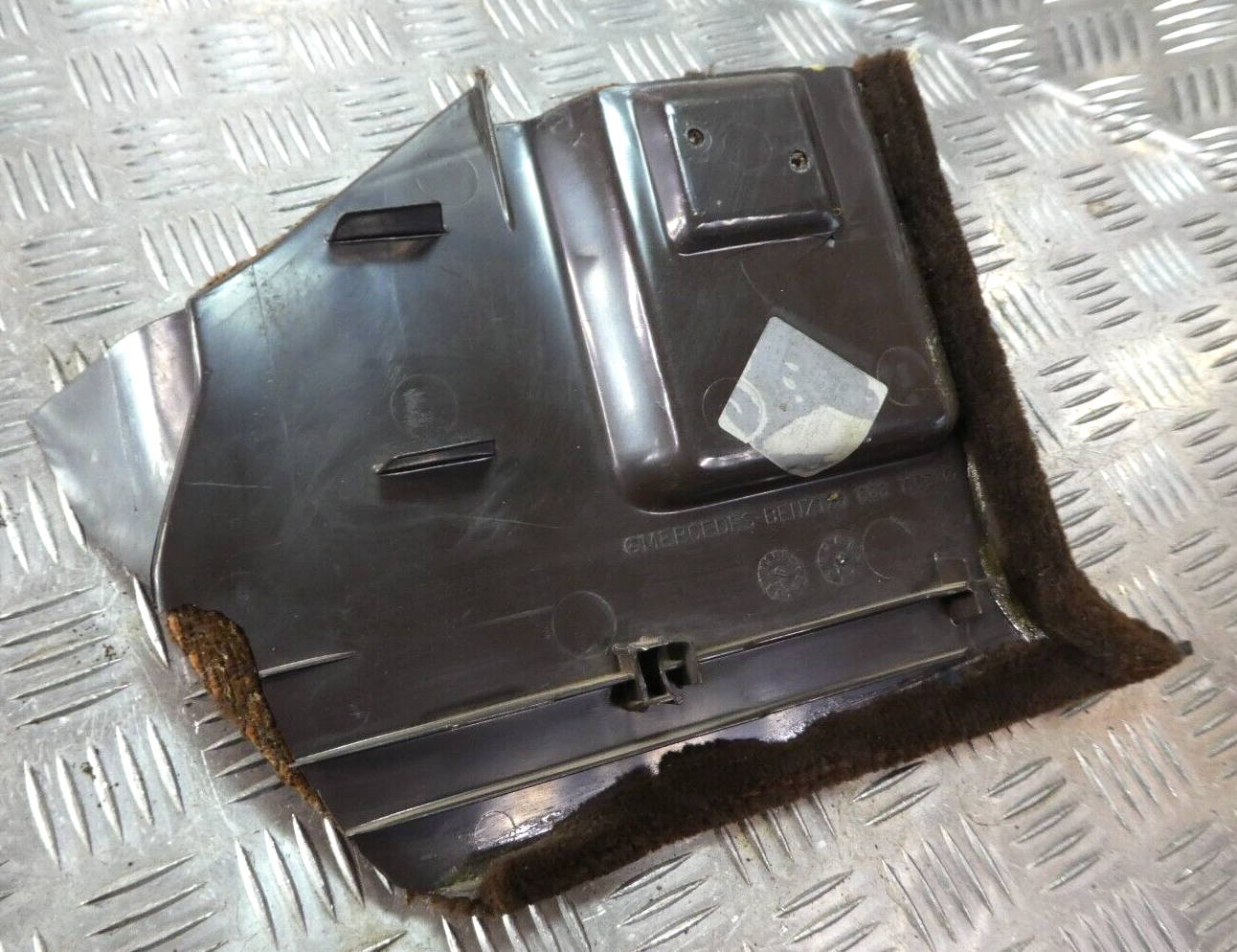 Mercedes C126 W126 Coupe SEC Verkleidung Fussraum Links Braun ORIGINAL gebraucht - 1266881106