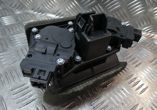Porsche Cayenne 92A mit 2 x Stellmotoren Mittelkonsole 7P0820526B ORIGINAL gebraucht - Luftverteiler