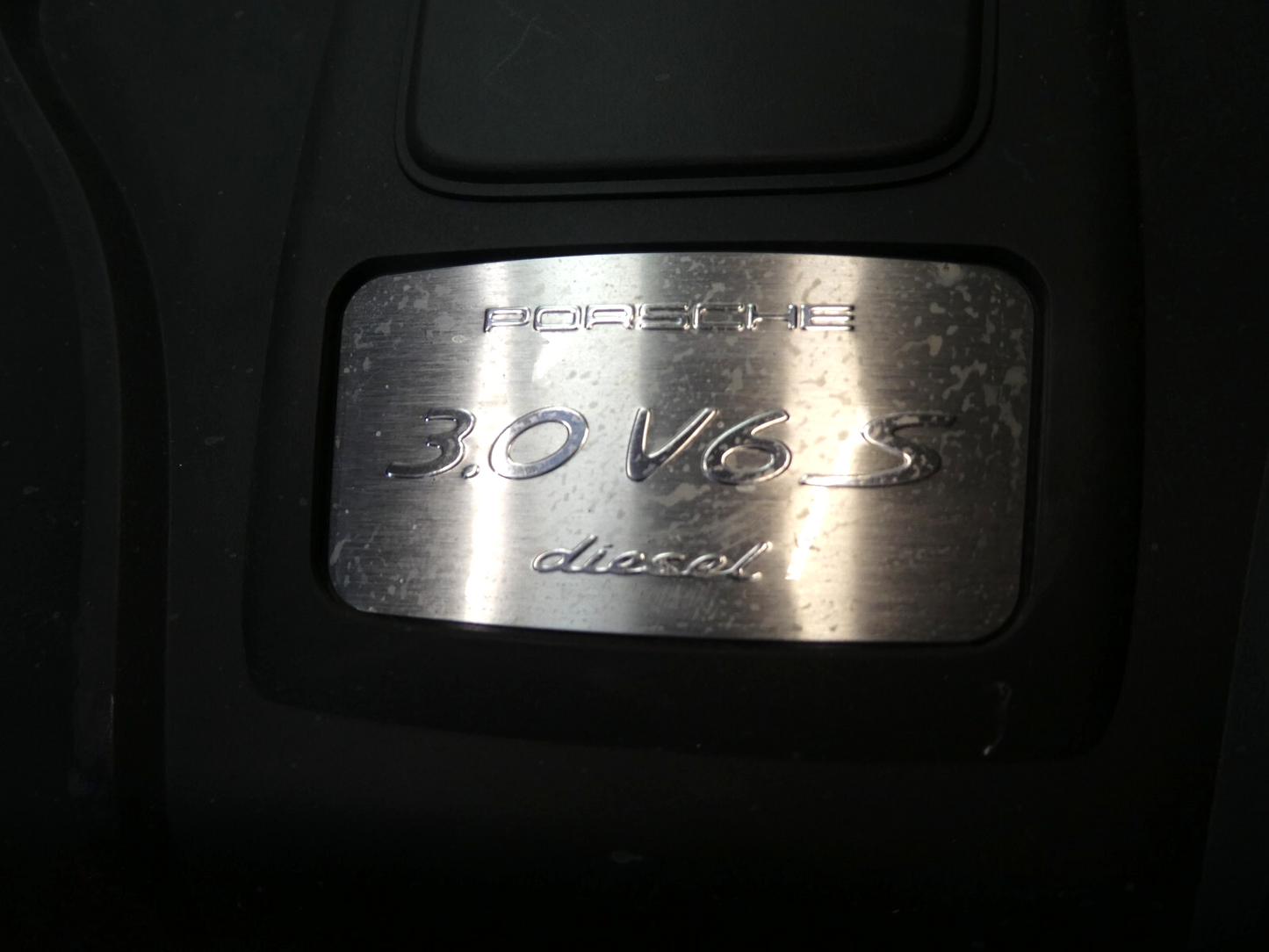 Porsche Macan 95B Diesel 95B103925A ORIGINAL gebraucht - Motorabdeckung