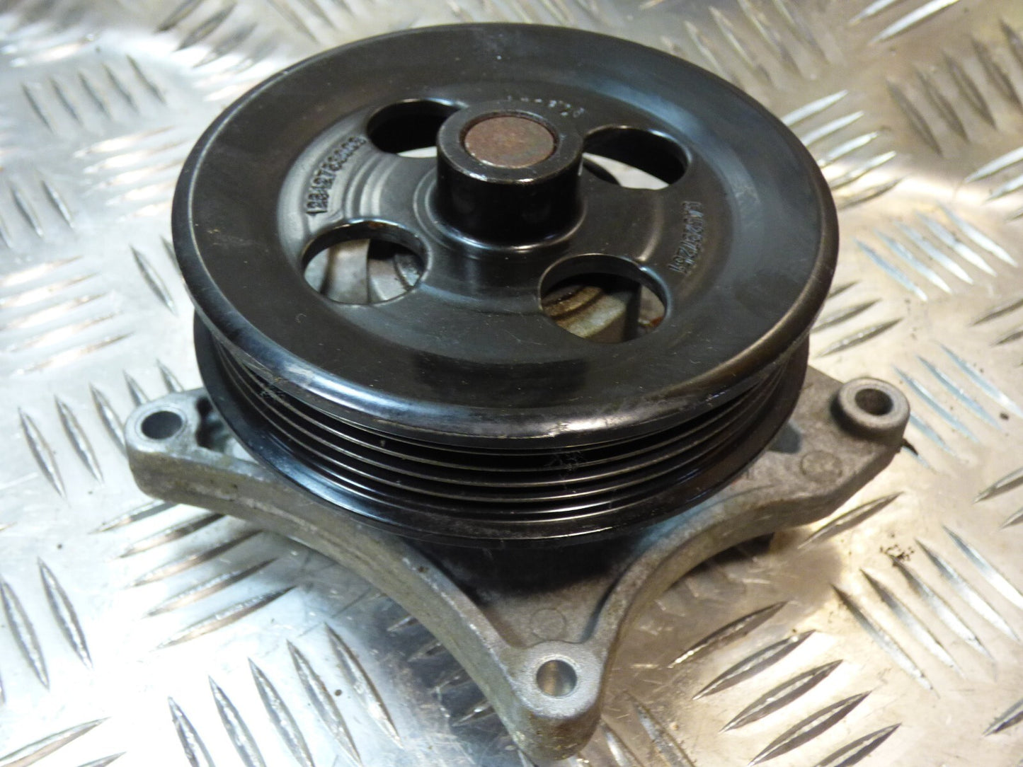 OPEL ASTRA K 1.4 Turbo Wasserpumpe GM ORIGINAL gebraucht - 12635767