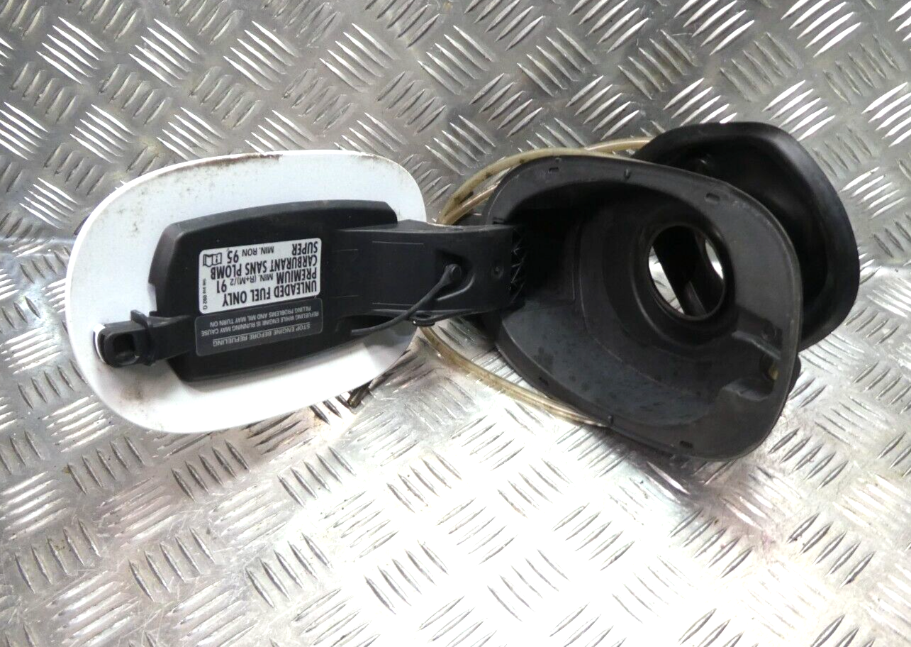 Porsche Cayenne 92A Orig. Tankklappe 7P5809857B Weiß C9A ORIGINAL gebraucht - Tankdeckel