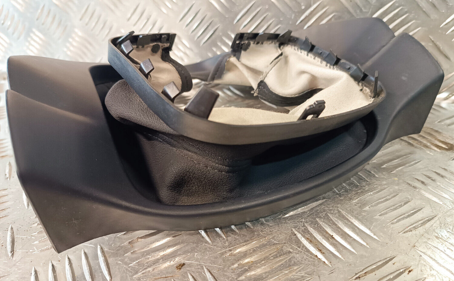 Jeep Grand Cherokee WK2 Lenksäulenverkleidung Verkleidung ORIGINAL gebraucht - X90023300BL