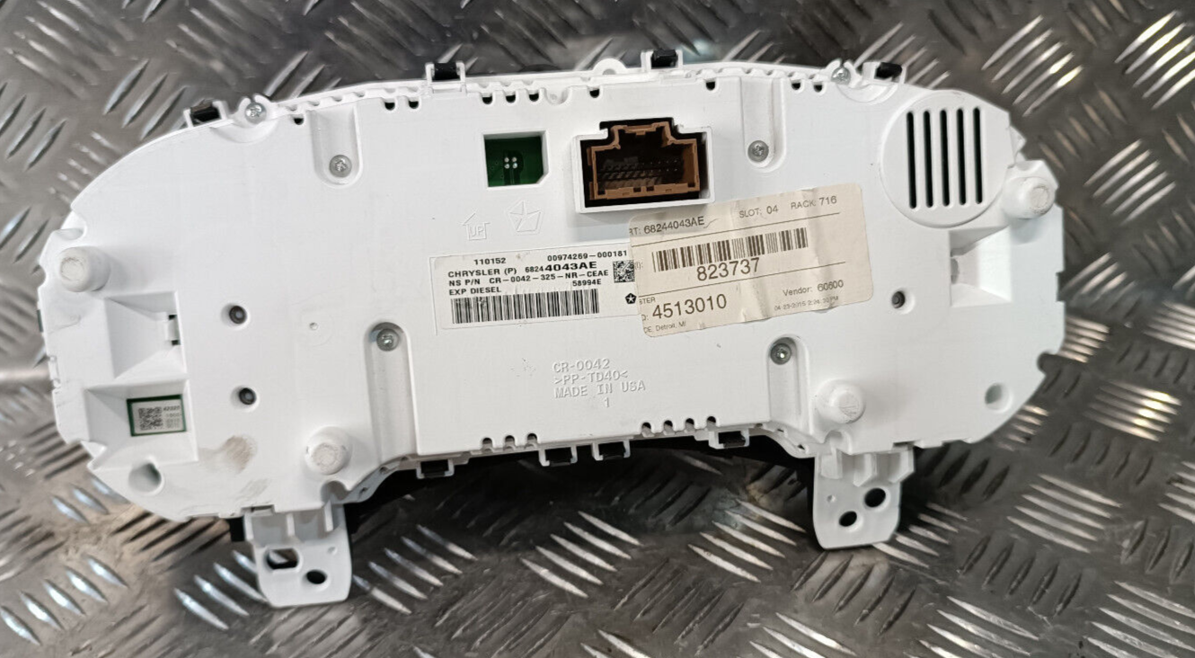 Jeep Grand Cherokee WK2 Instrumentencluster 4513010 823737 ORIGINAL gebraucht - P68244043AE