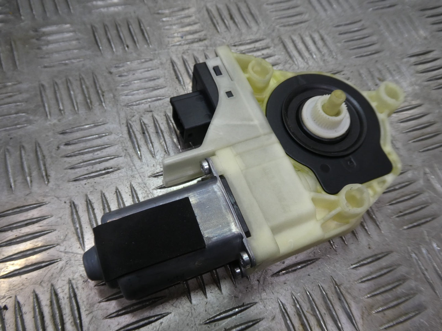Porsche Panamera 970 Fensterhebermotor Hinten Links ORIGINAL gebraucht - 0536011002