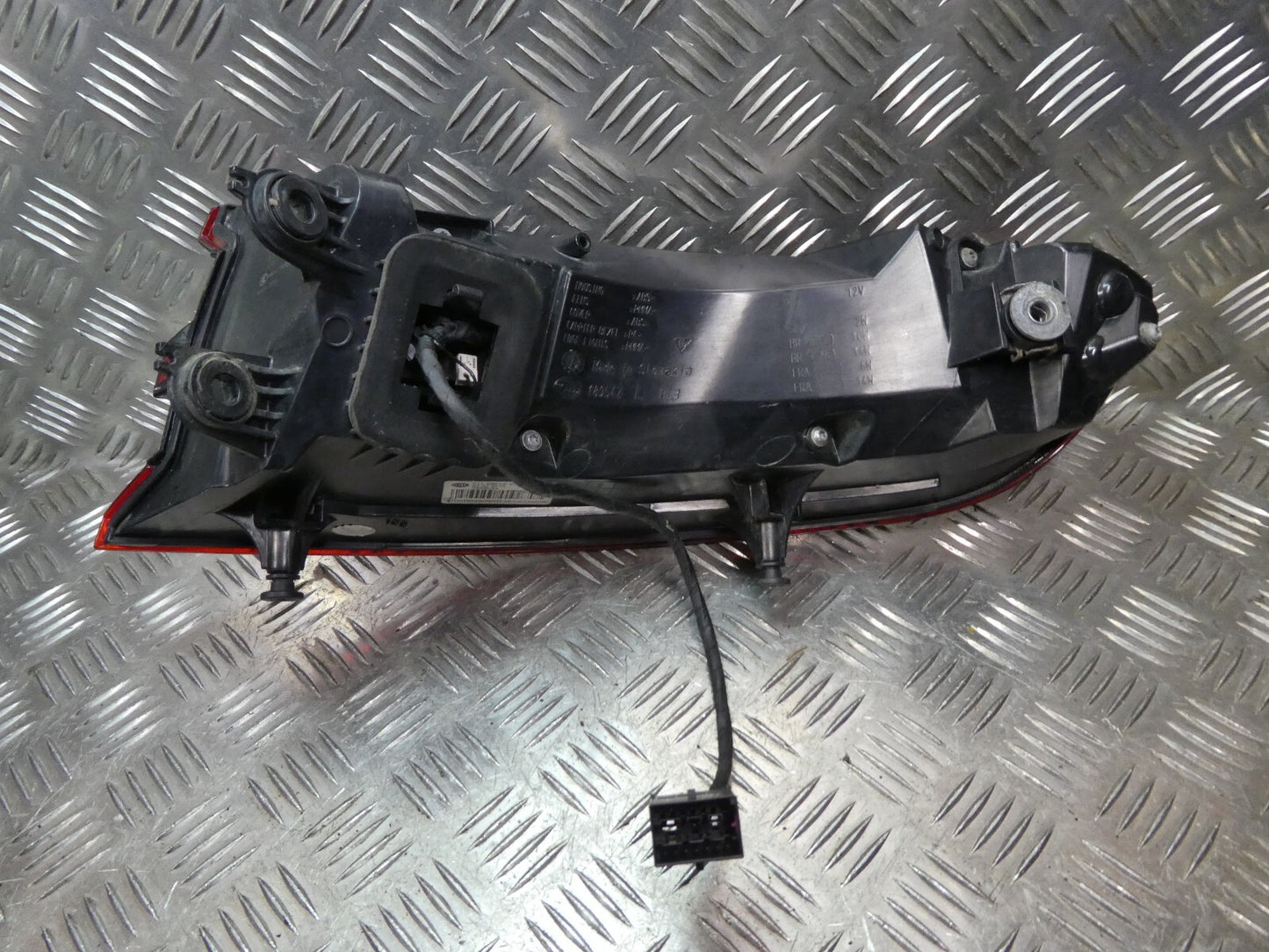 Porsche Macan S 95B 2015 Rücklicht Rückleuchte Hinten Links 95B945095B gebraucht - Original