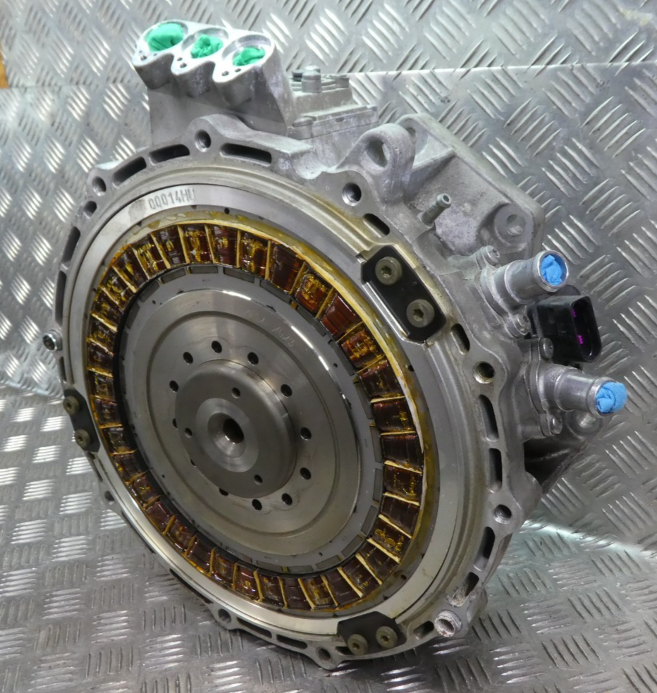 Porsche Panamera 970 3.0 E-Hybrid Elektromotor Motor 043750601 ORIGINAL gebraucht - 97011701012