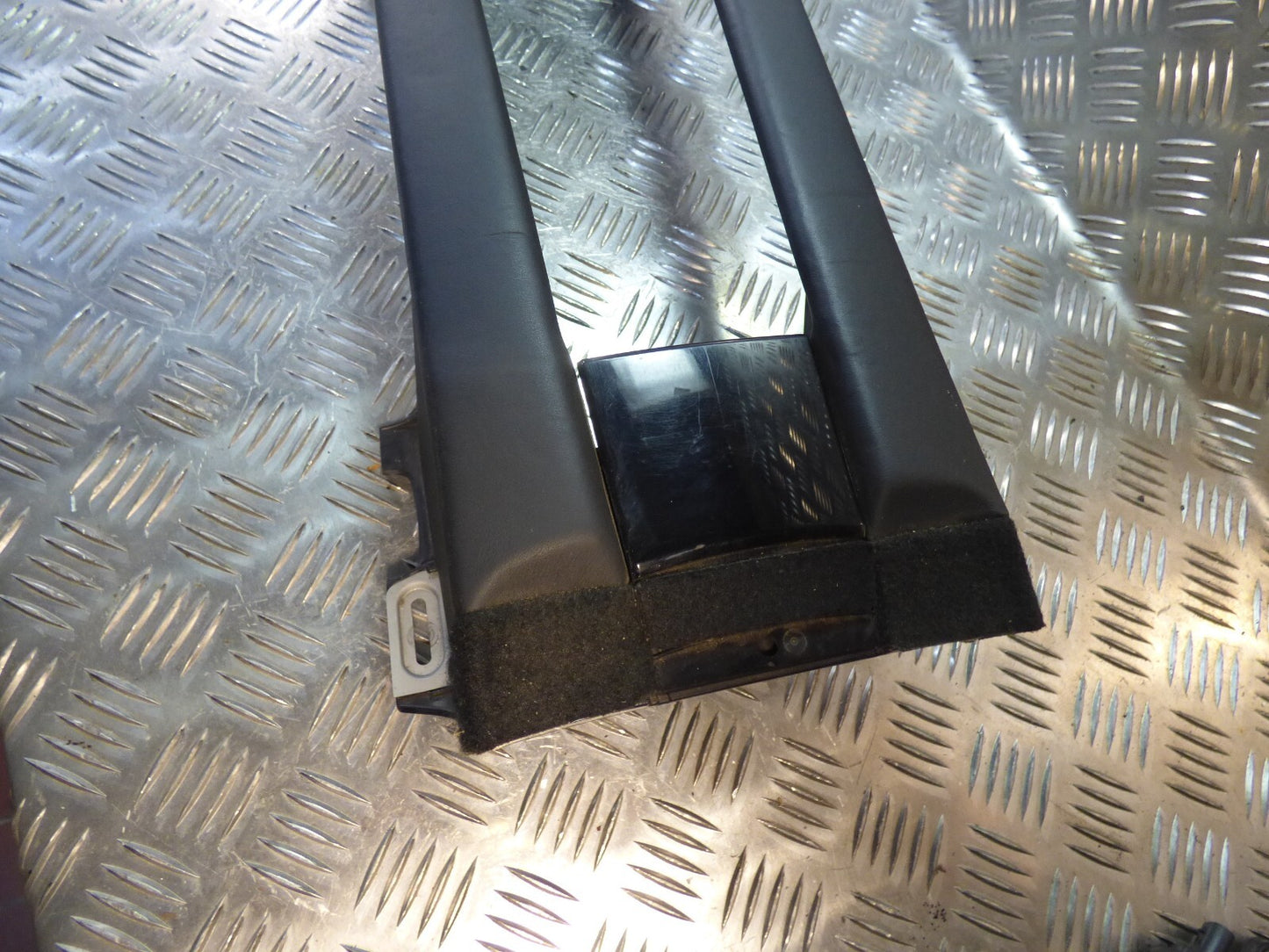 Porsche Panamera 970 Mittelkonsole hinten Schwarz Leder ORIGINAL gebraucht - 97053341100