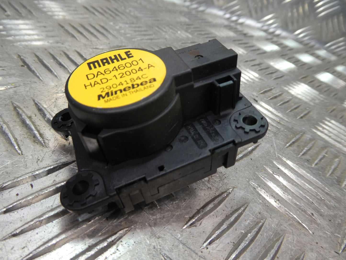 OPEL ASTRA K 1.0 Luftklappenstellmotor Stellmotor MAHLE HAD-12004-A ORIGINAL gebraucht - DA646001