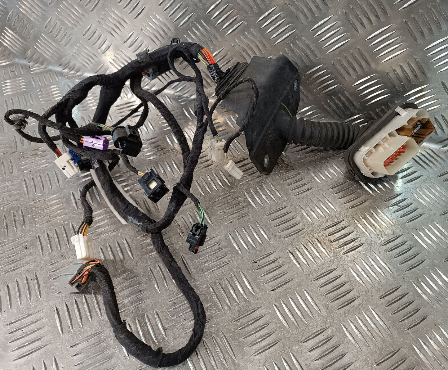 Jeep Grand Cherokee WK2 Tür Kabelbaum ORIGINAL gebraucht - P68258680AB