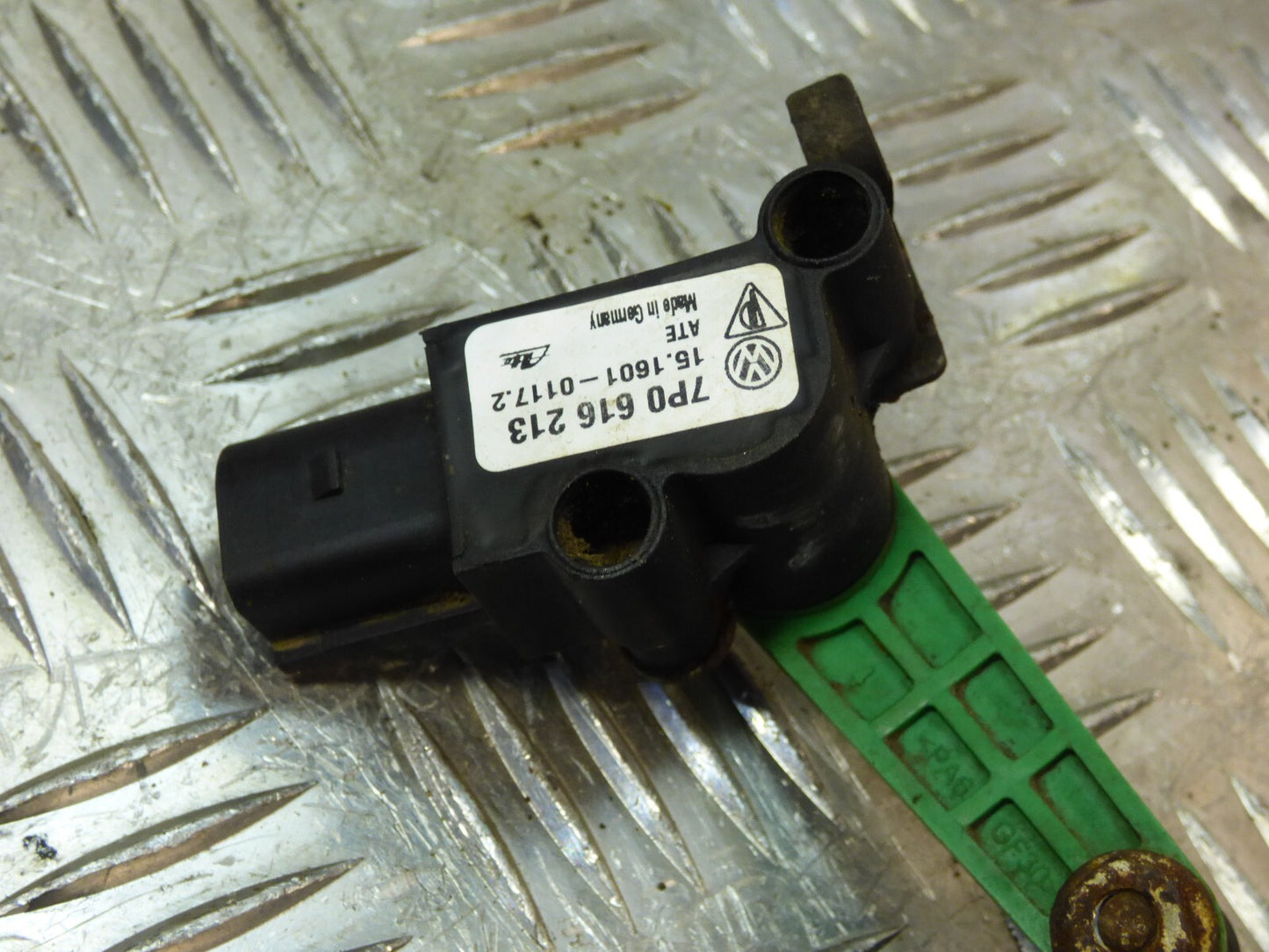 Porsche Cayenne 92A Leuchtweitenregulierung LWR 7P0616213 ORIGINAL gebraucht - Niveausensor