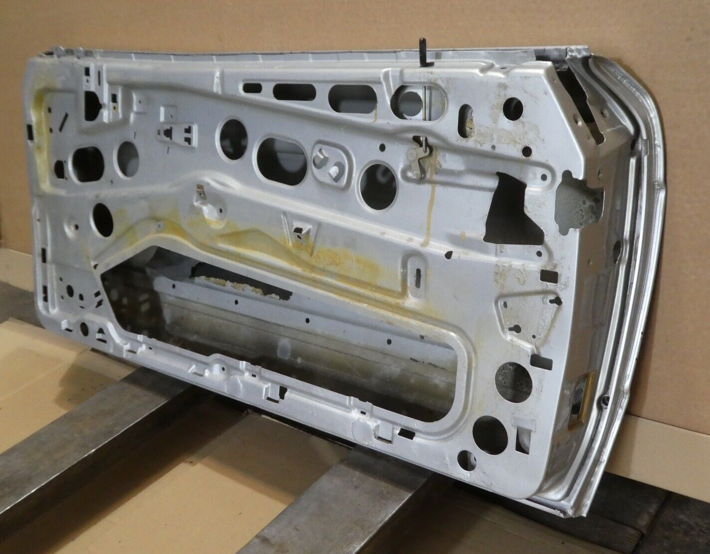 Mercedes-Benz C126 W126 380 420 500 560 SEC Coupe Tür Rechts 1A Zustand silber