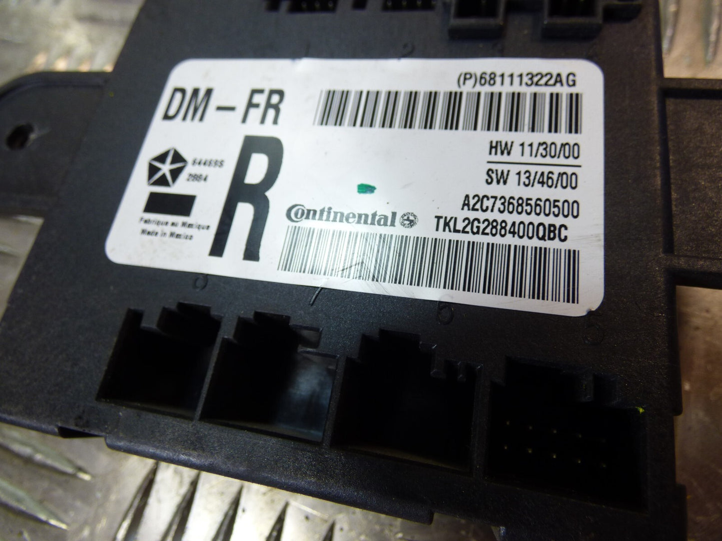 Jeep Cherokee KL 2015 Steuergerät Türsteuergerät Vorne Rechts ORIGINAL gebraucht - 68111322AG