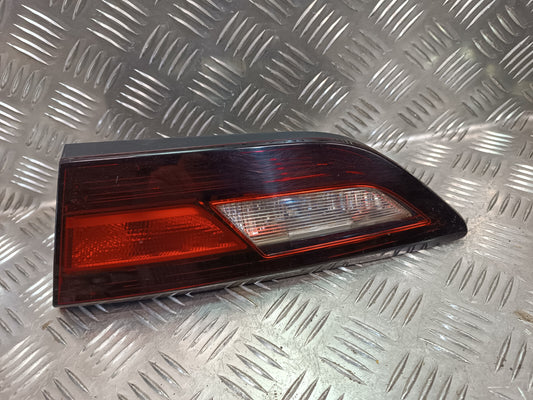 OPEL ASTRA K 1.4 Turbo Heckleuchte Rückleuchte Innen Rechts GM ORIGINAL gebraucht - 13401163
