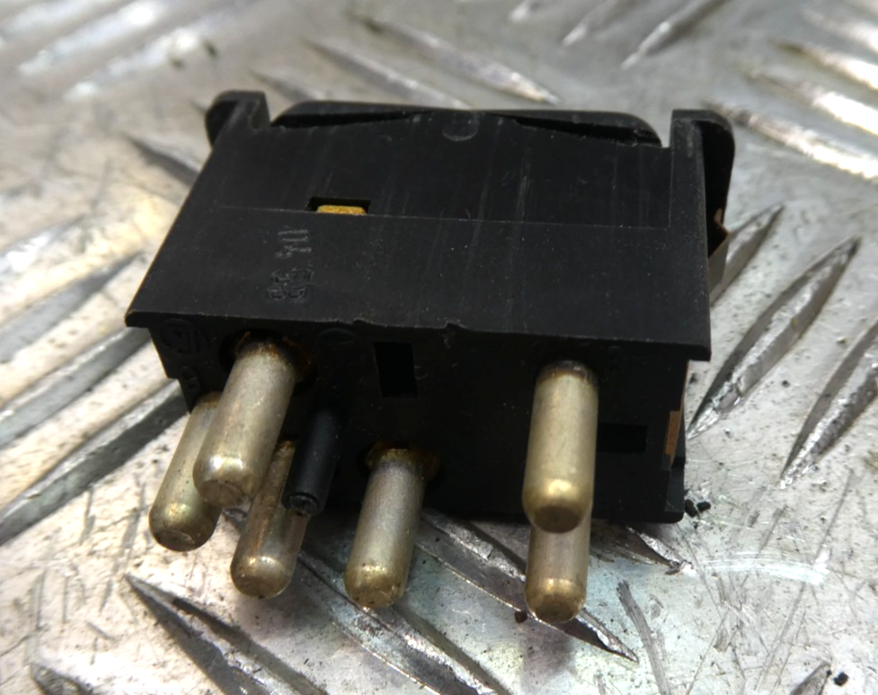 Mercedes-Benz W126 C126 SEC Schalter Sitzheizung KZ ORIGINAL gebraucht - 1268203810
