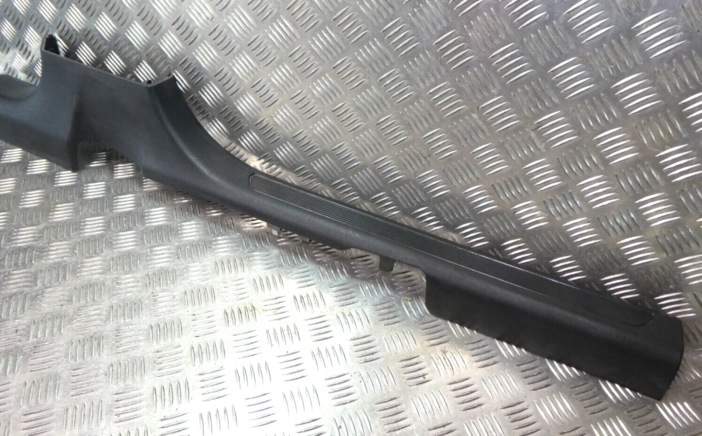 VW ID3 ID.3 Schwellerleiste links 10A853371B schwarz ORIGINAL gebraucht - Volkswagen