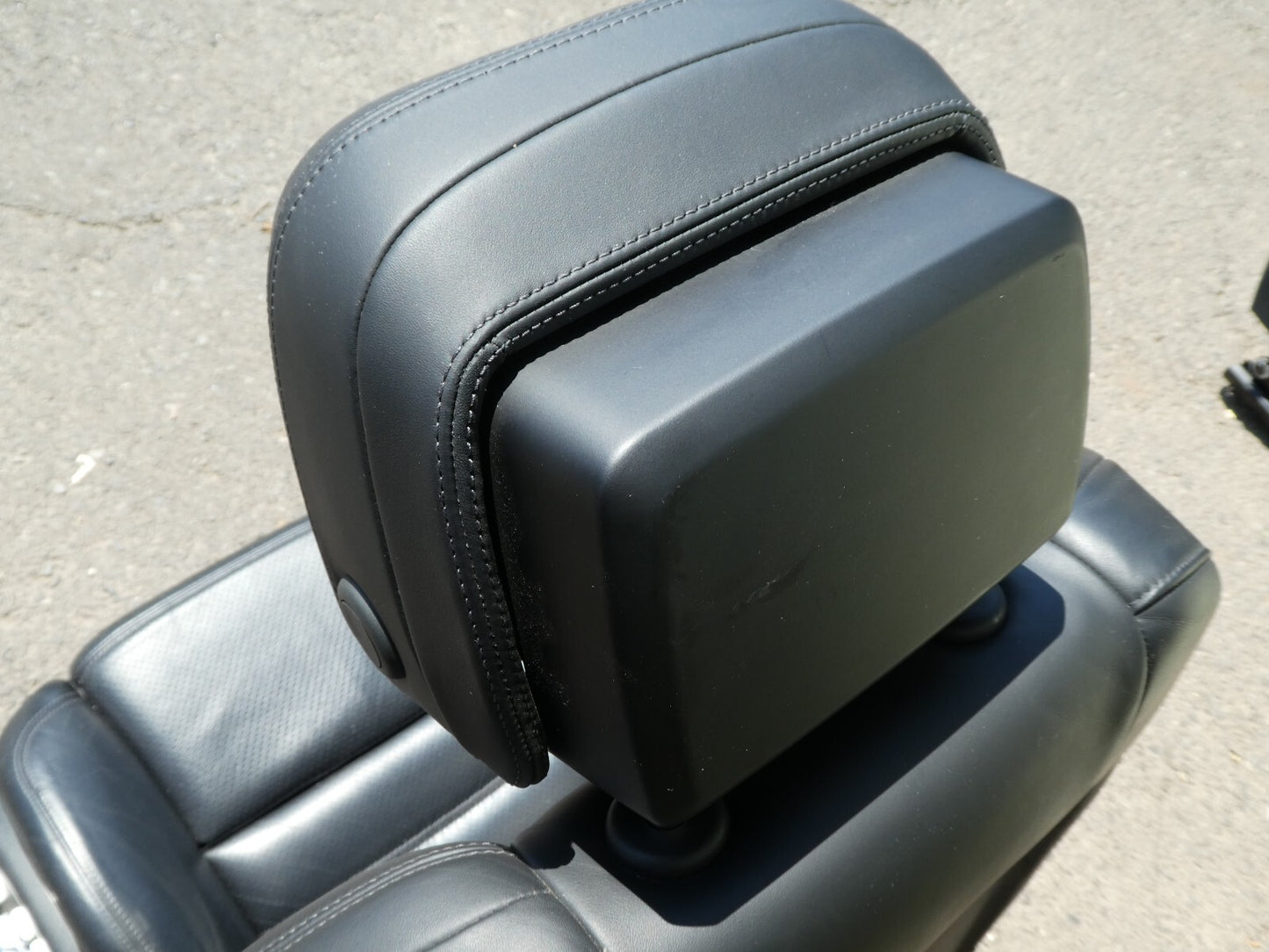 Porsche Macan 95B Schwarz Leder Sitze Vorne Links Verstellbarer Sitz ORIGINAL gebraucht - Elektrisch