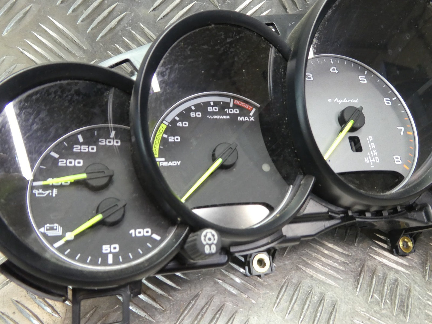 Porsche Panamera 3.0 E-Hybrid Kombiinstrumente Tacho Speedometer ORIGINAL gebraucht - 97064116656