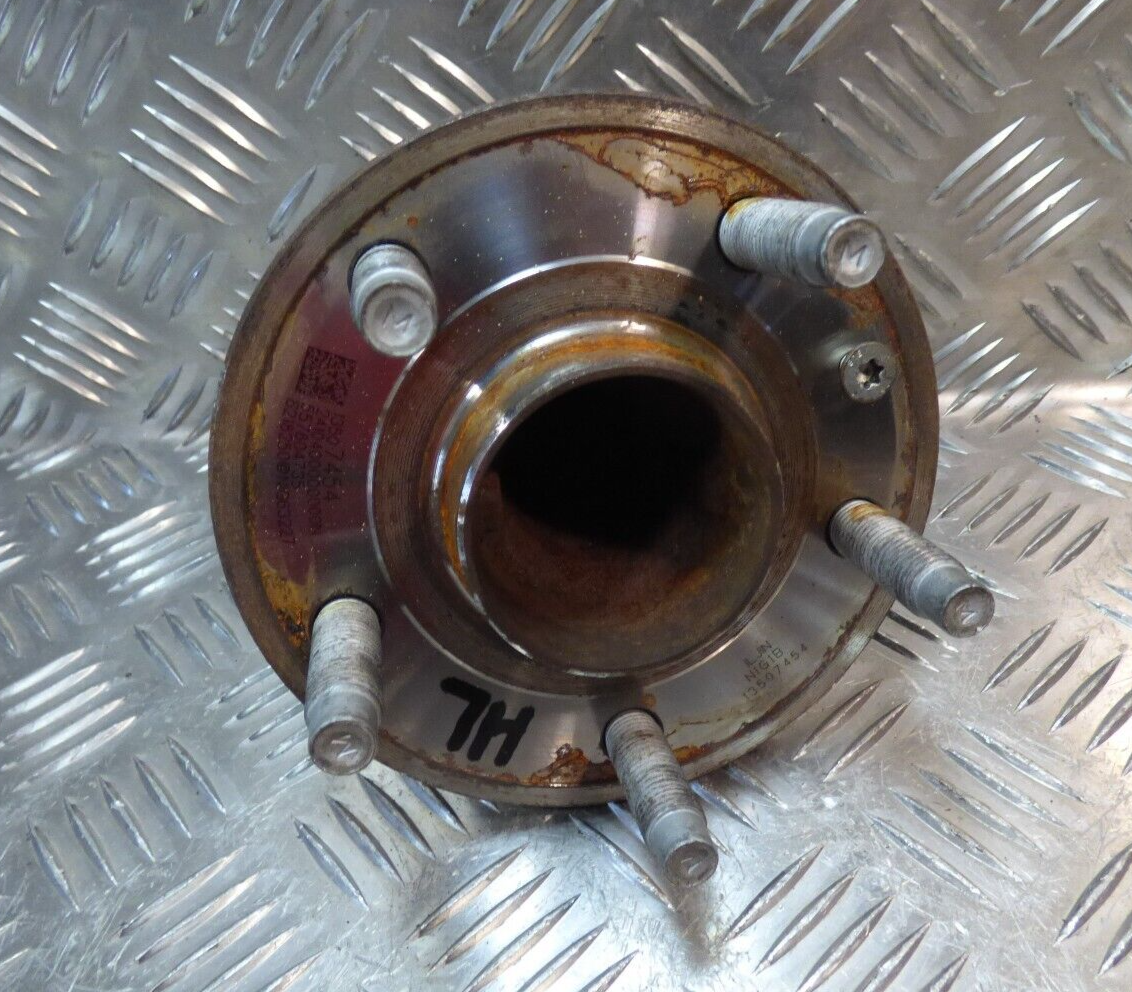 OPEL ASTRA K Radnabe Radlagergehäuse Hinten Radlager L= R GM ORIGINAL gebraucht - 13507454