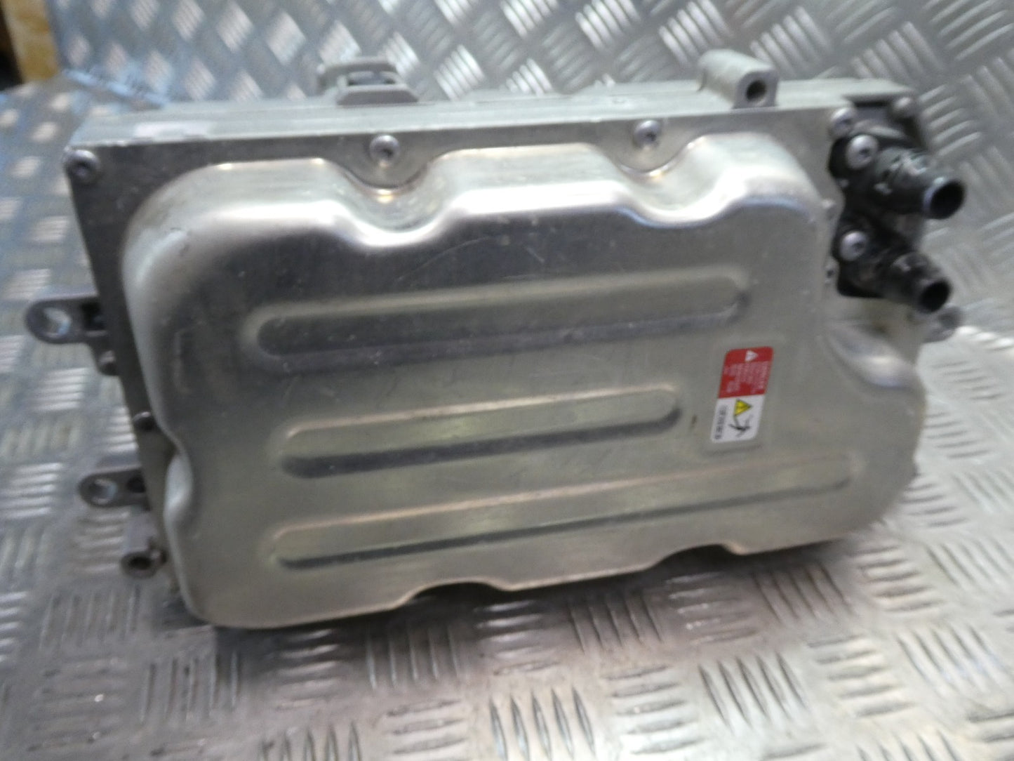 Porsche Panamera 970 3.0 E-Hybrid 2015 Inverter Spannungswandler ORIGINAL gebraucht - 97060806008