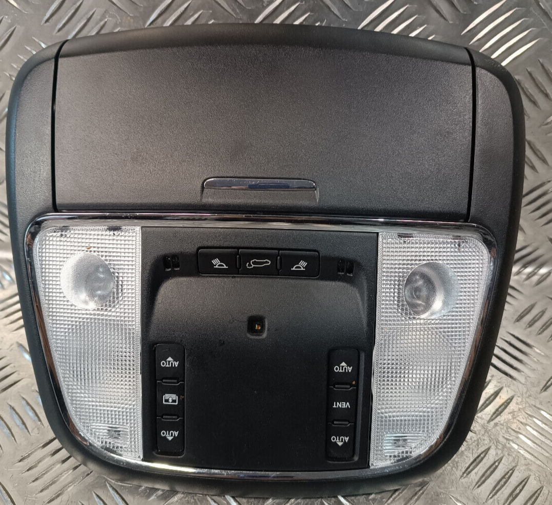 Jeep Grand Cherokee WK2 Innenleuchte Beleuchtung Vorne ORIGINAL gebraucht - 68225633AA