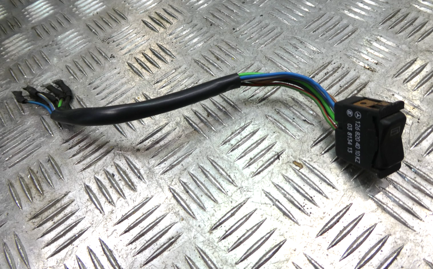 Orig Mercedes W126 C126 SEC Coupe Schalter Fensterheber hinten KZ ORIGINAL gebraucht - 1268204010