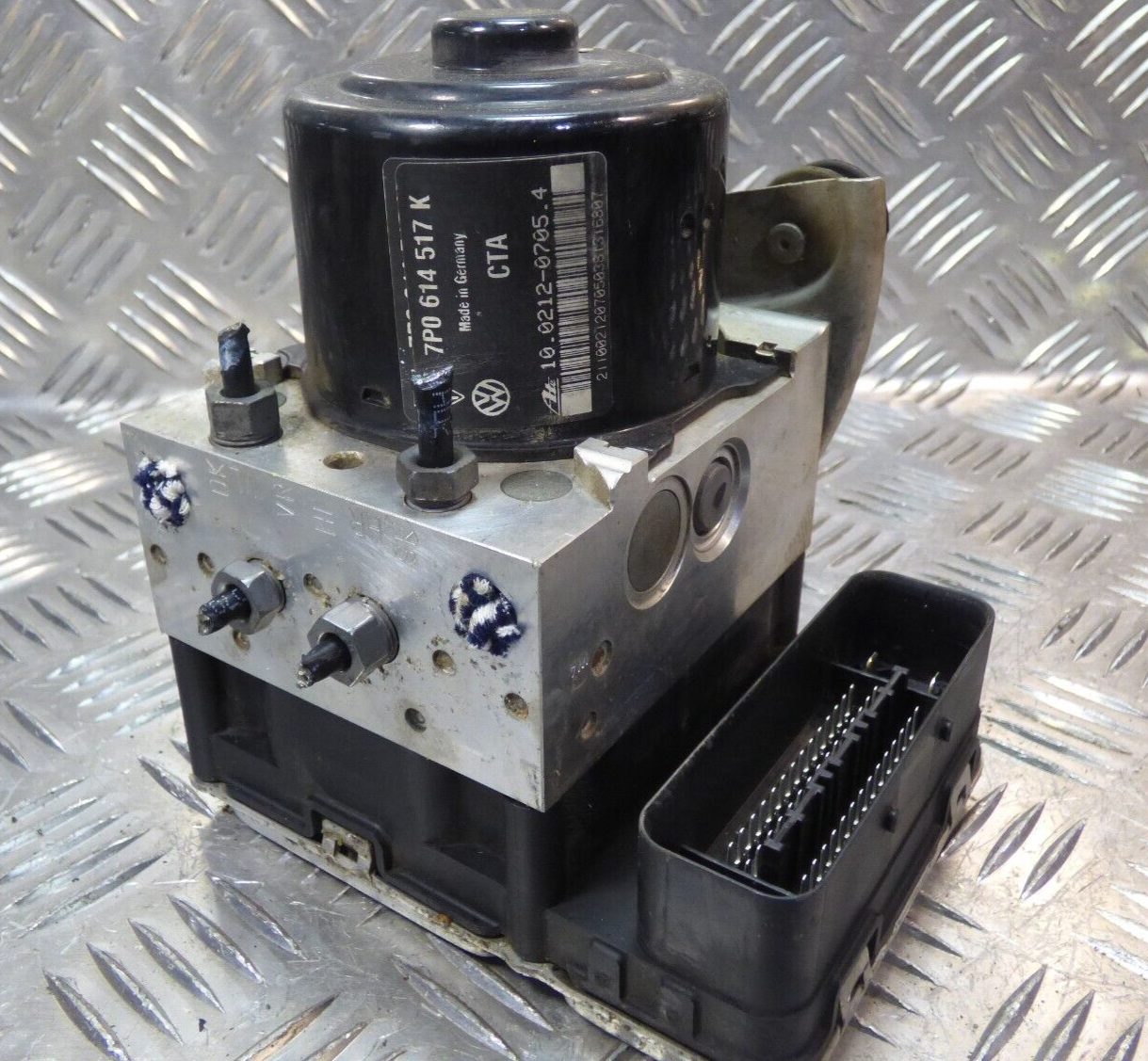 Porsche Cayenne II 92A ABS ESP Pumpe Hydraulikblock 7P0614517K ORIGINAL gebraucht - steuergerat
