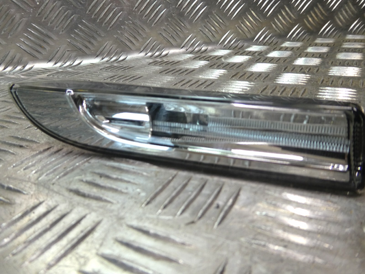 Original Porsche Panamera 970 Blinker vorne rechts kotflügel gebraucht - 97063103402