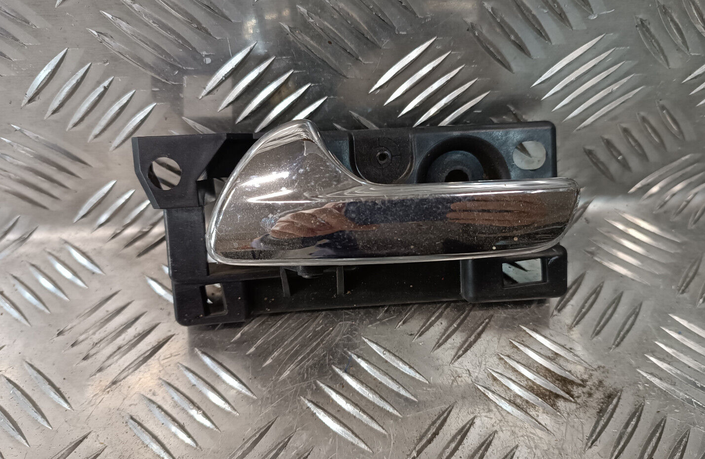 Jeep Grand WK2 Innengriff hinten links griff ORIGINAL gebraucht - Cherokee