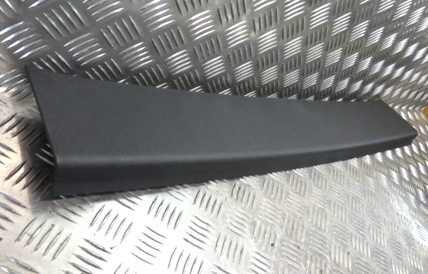 VW ID.3 ID3 Leister Kofferraumm Dachhimmer Heckklappe Abdeckung ORIGINAL gebraucht - Volkswagen
