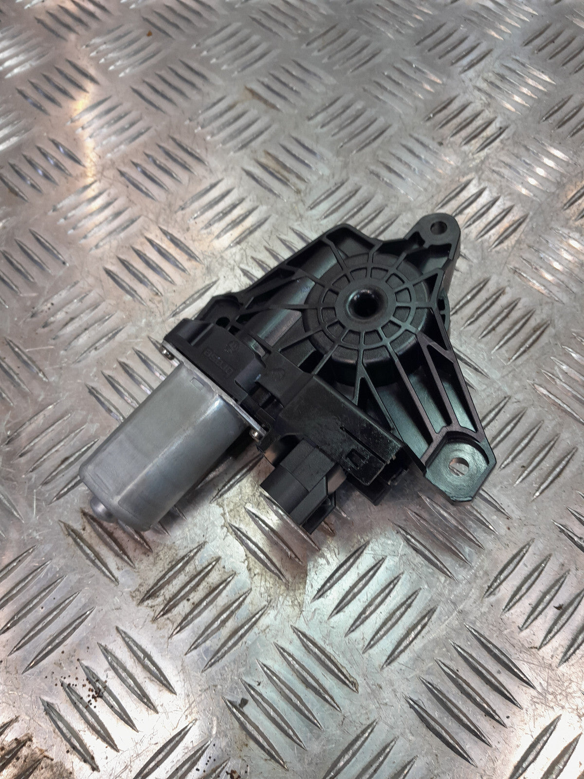 Jeep Renegade 1.6 Mjet Original Fensterhebermotor Hinten Links -100 gebraucht - C37707