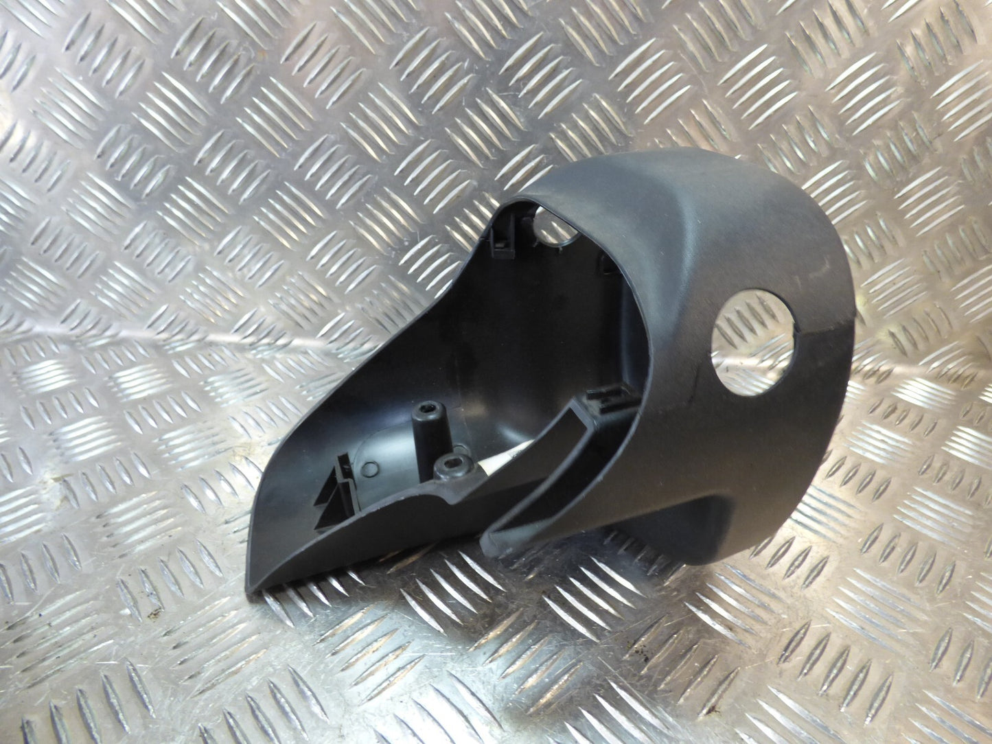Jeep Cherokee KL 2015 Lenksäulenabdeckung Verkleidung -DX9 ORIGINAL gebraucht - 2447857-DX9 ORIGINAL gebraucht - 2447856