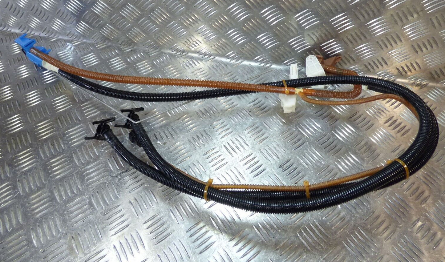 Porsche Cayenne II 92A 3.0 Hybrid 7L6919715D ORIGINAL gebraucht - Kraftstoffrohr