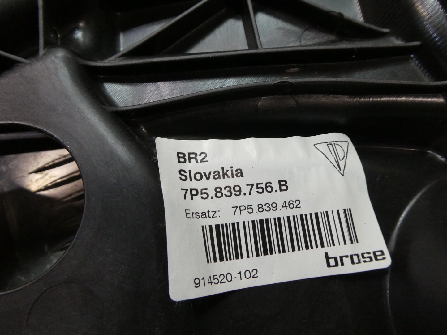 Porsche Cayenne 4.8 S 92A mit panel hinten rechts 7P5839756B ORIGINAL gebraucht - Fensterheber