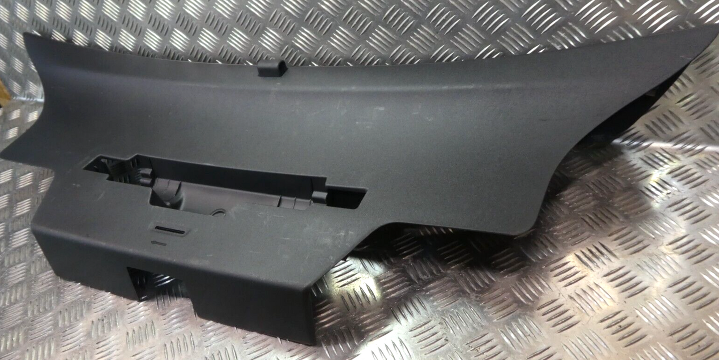 VW ID.3 ID3 Heckklappenverkleidung 10A867601A 2021 schwarz ORIGINAL gebraucht - Volkswagen