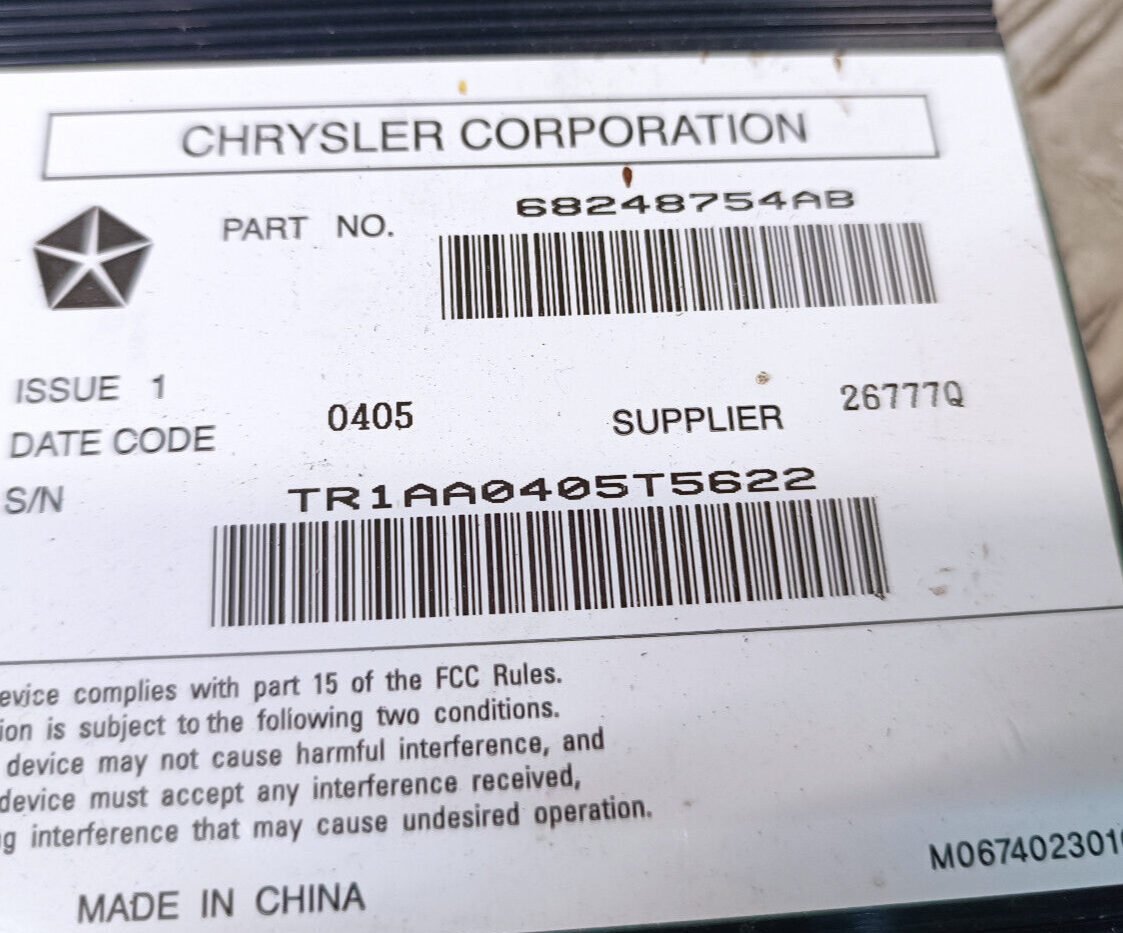 Jeep Grand Cherokee WK2 Steuergerät Audio Verstärker Amplifier ORIGINAL gebraucht - 68248754AB