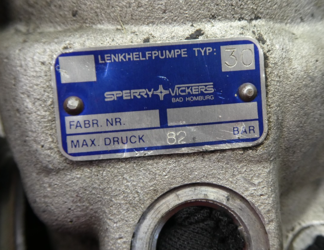 Mercedes-Benz W126 C126 Servopumpe Lenkungspumpe Sperry Vickers 30
