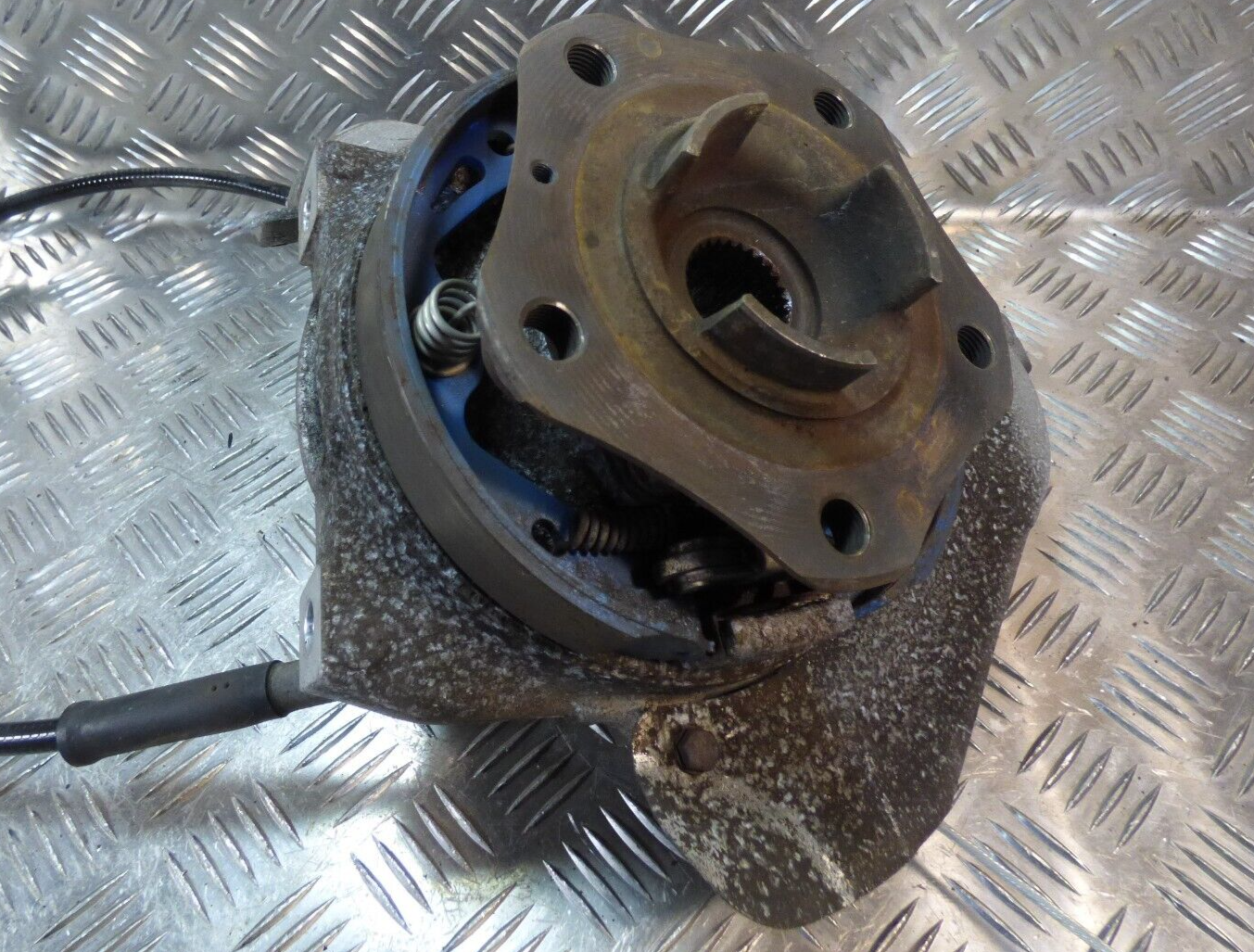 Porsche Boxster Cayman 987 Achsschenkel Hinten Links ORIGINAL gebraucht - 98733165706