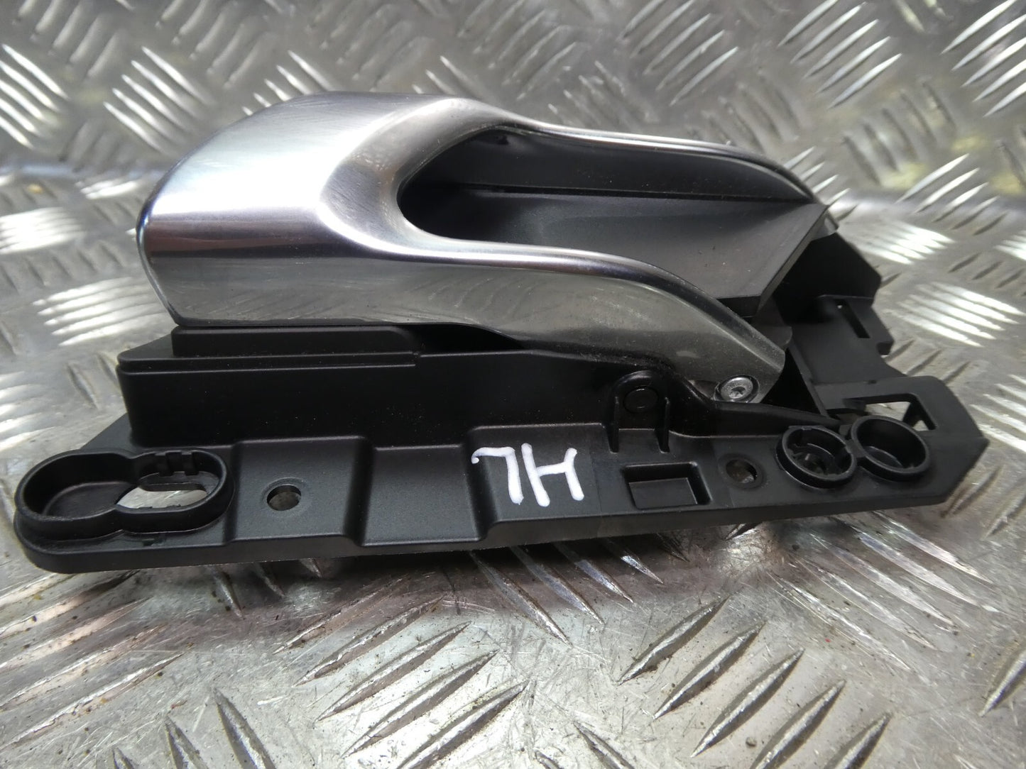 Porsche Macan 95B Türgriff Hinten Innen Links ORIGINAL gebraucht - 95B837019