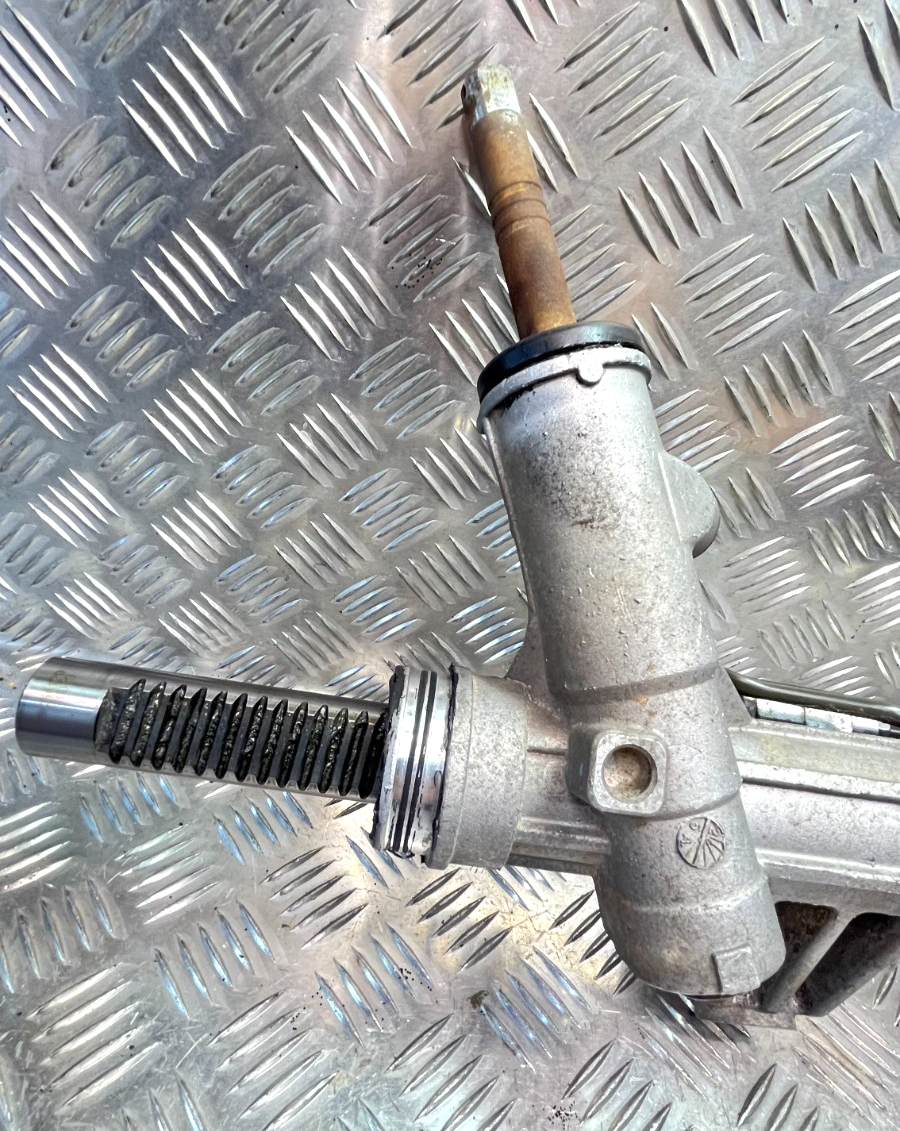 Jeep Grand Cherokee IV WK2 Lenkgetriebe Servolenkung LHD ORIGINAL gebraucht - P05154513AC