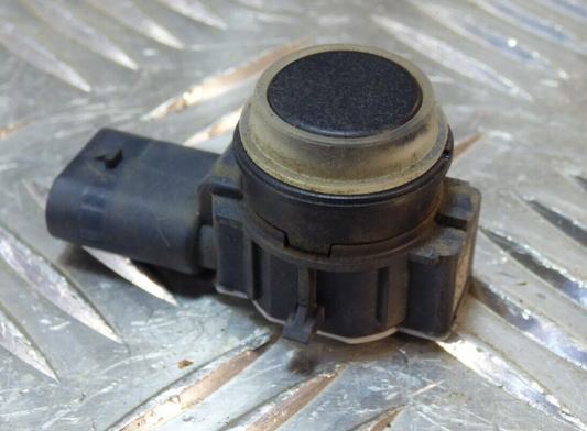 Jeep Renegade ab 2014 Parksensor PDC Sensor Stoßstange hinten ORIGINAL gebraucht - 0053133329
