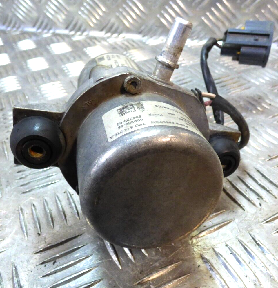 Porsche Cayenne 92A Hybrid Unterdruckpumpe Bremse 7P0614215A ORIGINAL gebraucht - Elektrische