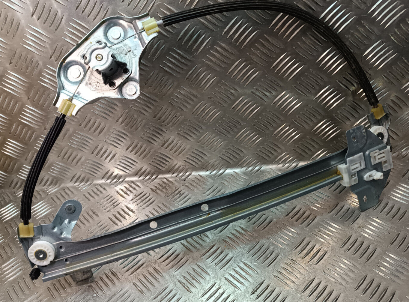 Renault Zoe 2022 Tür Fensterheber Hinten Rechts ORIGINAL gebraucht - 827208515R