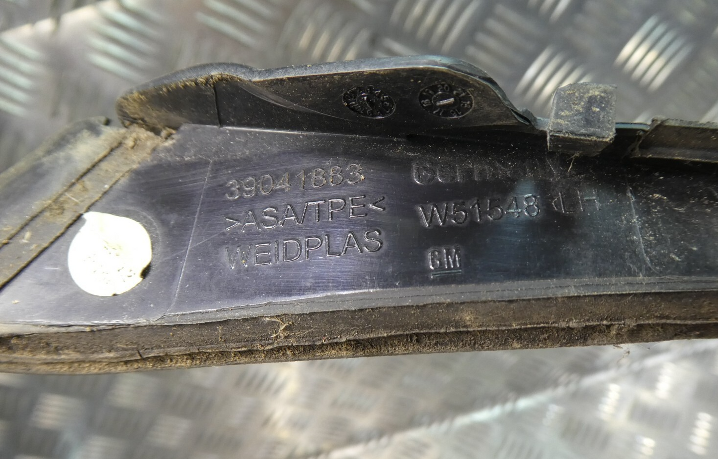 OPEL ASTRA K Seitenleistenverkleidung Frontscheibe links GM ORIGINAL gebraucht - 39041883
