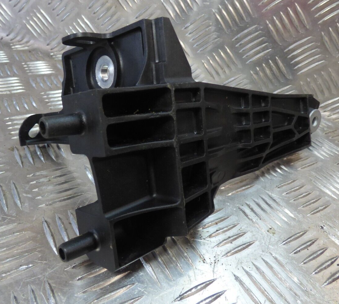 OPEL ASTRA K ABS Pumpenhalterung Halterung Halter ORIGINAL gebraucht - GM39017042