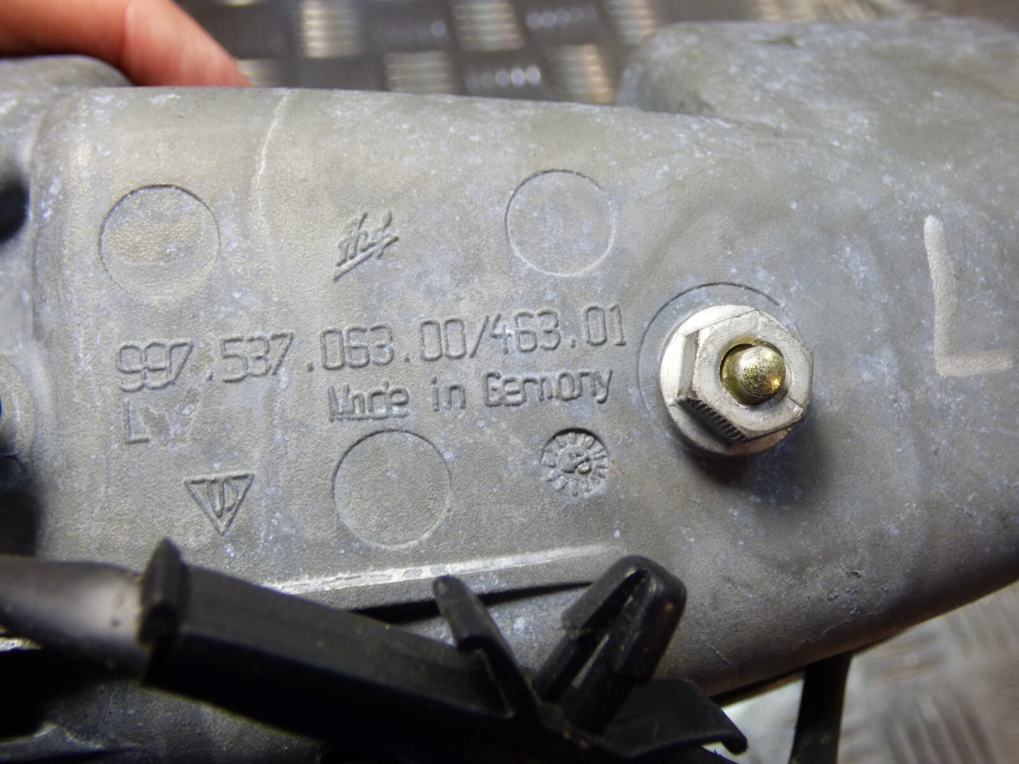 Porsche Boxster 987 Original Türgriff vorne links schwarz RHD gebraucht - 99753706300