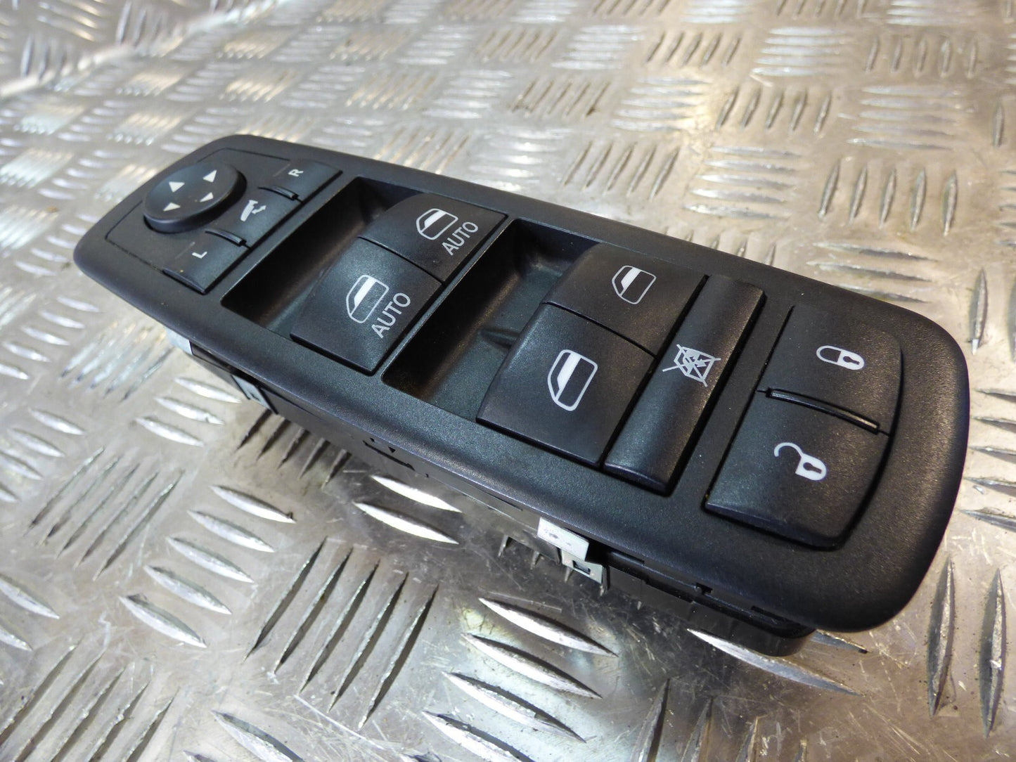 Jeep Cherokee KL 2015 Elektrischer Fensterheberschalter vorne links ORIGINAL gebraucht - 68231806AA