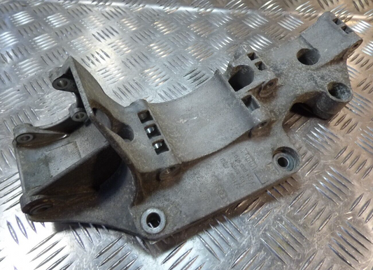 VW Transporter T5 1.9 TDI Aggregate Halter Lima Halter ORIGINAL gebraucht - 038199207AF